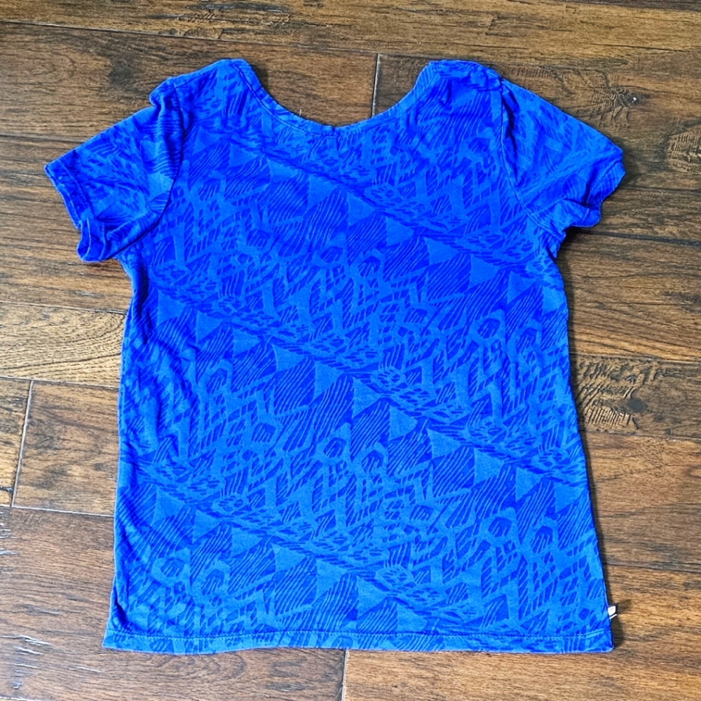 Fabletics Royal Blue SS Workout Top Small